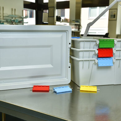 MR Plast transportbak, -deksel & handvatten