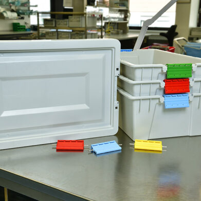 MR Plast transportbak, -deksel & handvatten